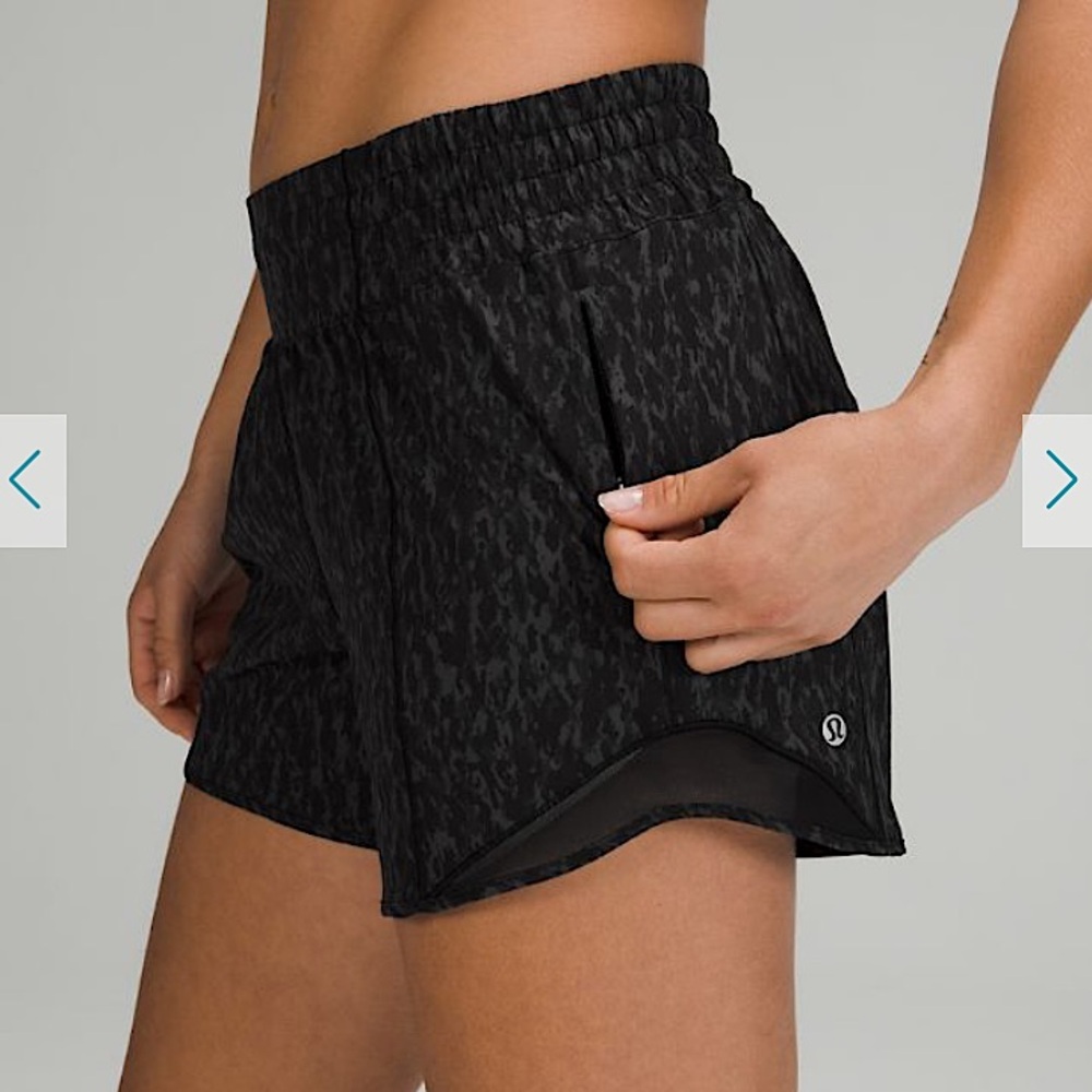 RARE Lululemon leopard camo Athletic Short- Textured Design NWOT 12 patterned 4”